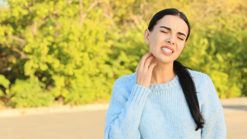 Wenn es zu jucken beginnt, ist oft ein Psoriasis-Schub am aufflammen.